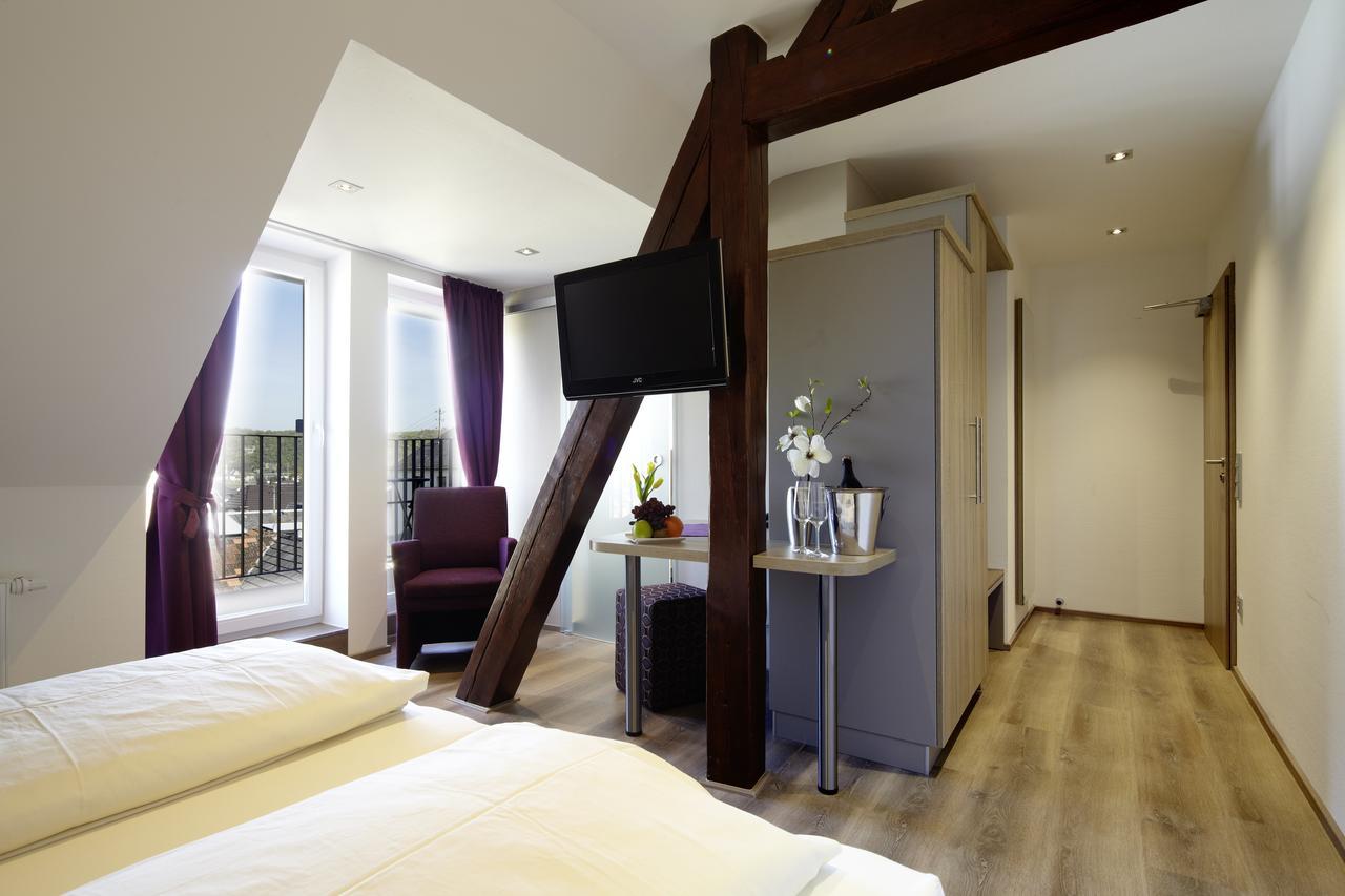 Weingut Und Gaestehaus Apel Nittel Buitenkant foto